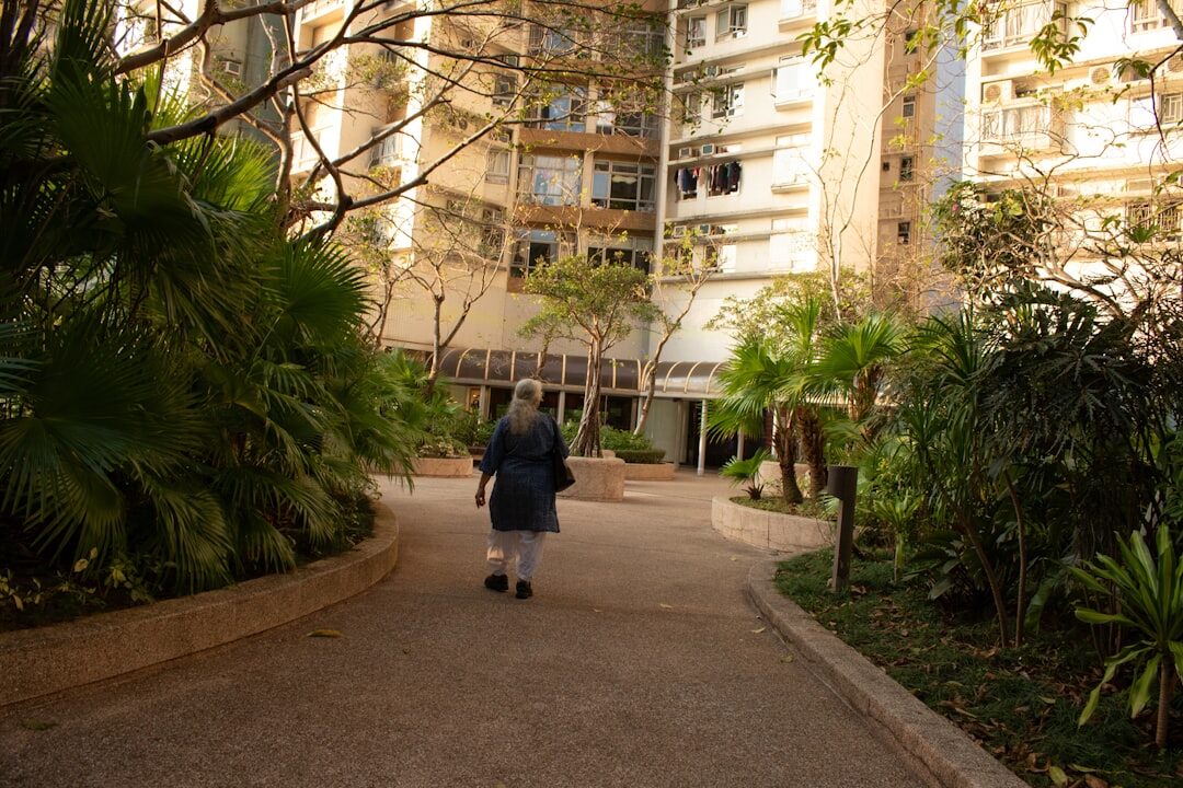 senior community garden